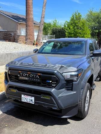 2025 Toyota Tacoma Double Cab SR5 5 Feet