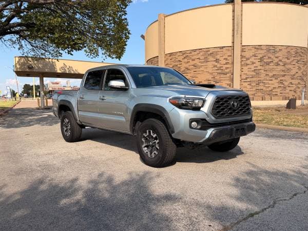 2023 Toyota Tacoma TRD 4WD Low Mileage