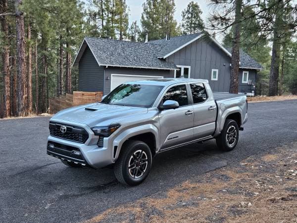 2025 Toyota Tacoma Sport 4X4