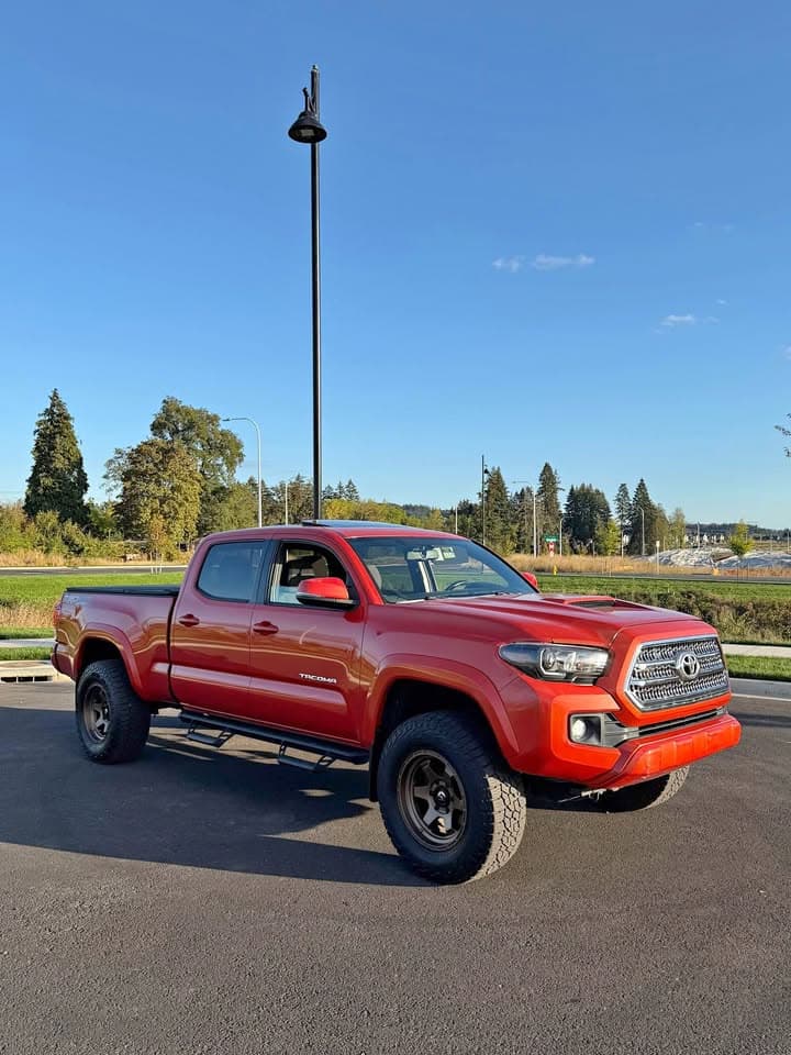 2017 Toyota Tacoma Double Cab TRD Sport Pickup 4D 6 Ft