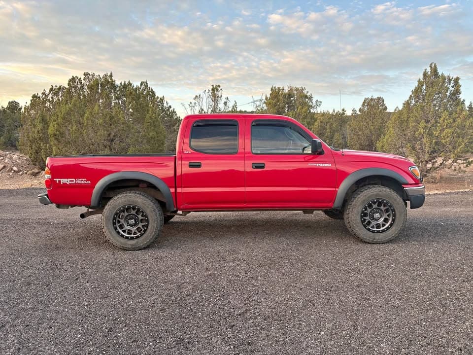 2003 Toyota Tacoma Double Cab SR5 Pickup 4D 5 Ft
