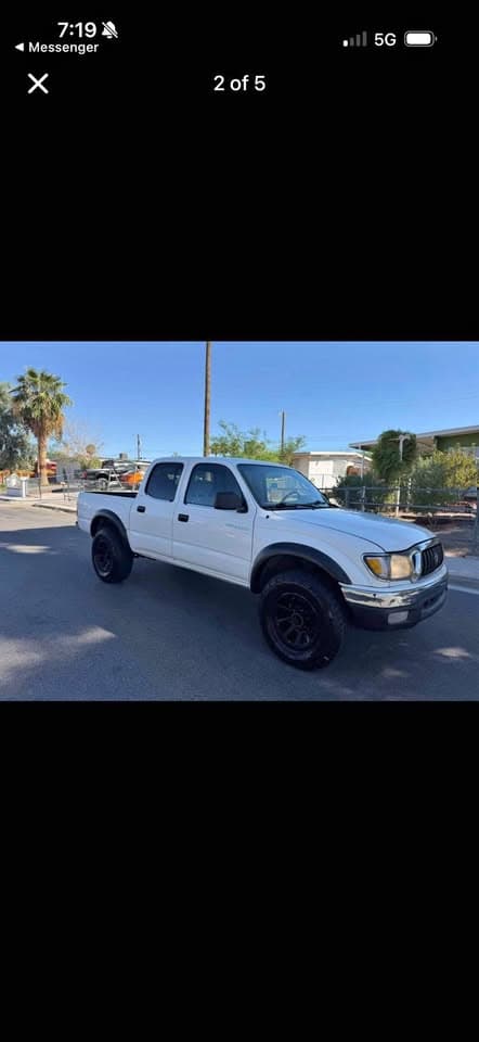 2002 Toyota Tacoma Double Cab PreRunner 4D