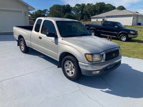 02 Toyota Tacoma
