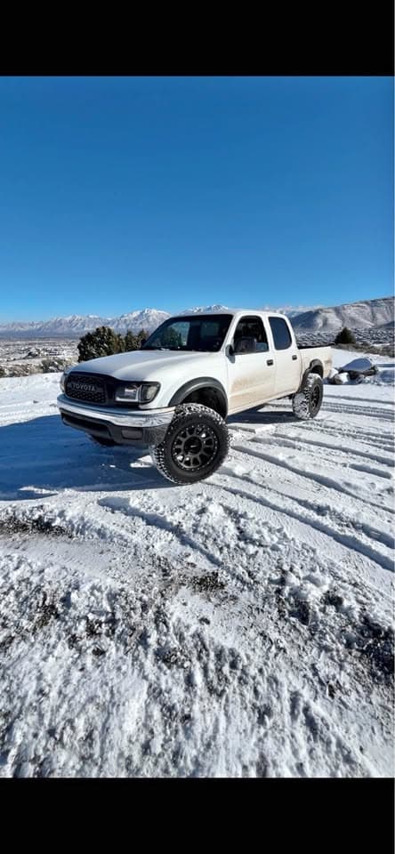 2003 Toyota Tacoma Double Cab SR5 Pickup 4D 5 Ft