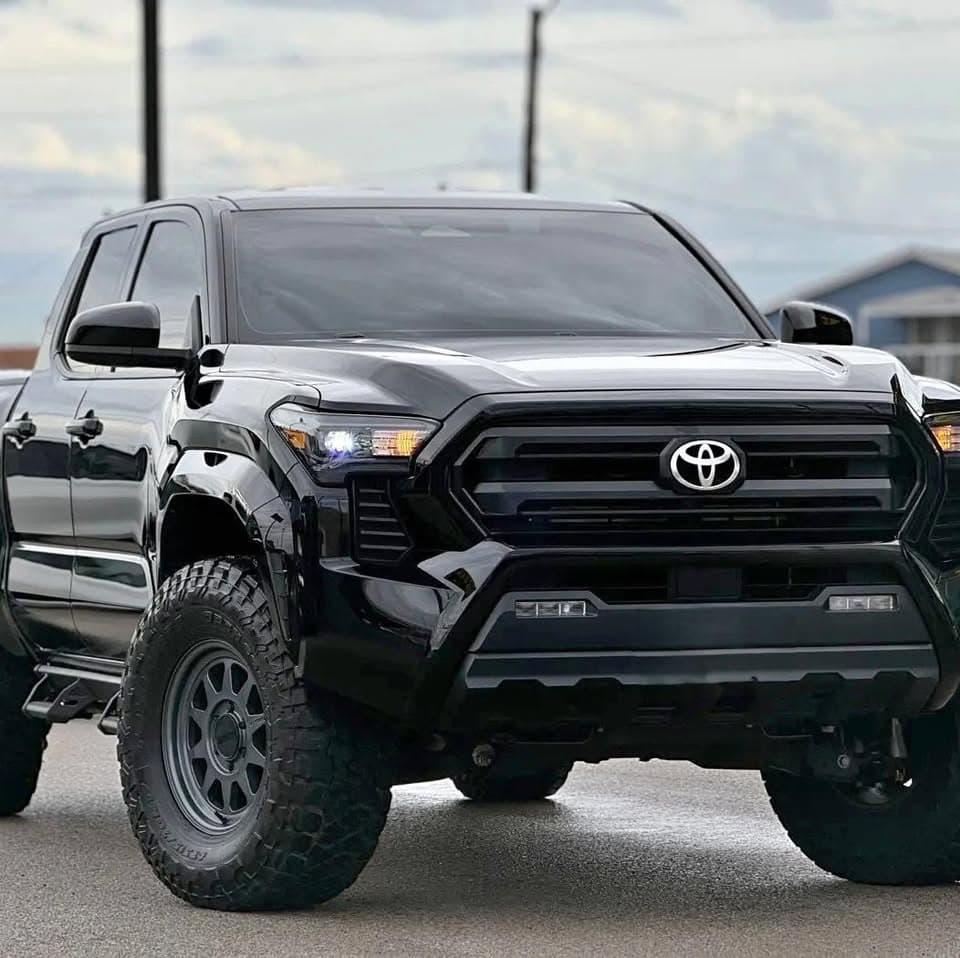 2025 Toyota Tacoma 4Wd Sr5